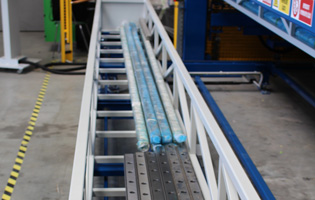Compacte opslag uitrolstelling profielen