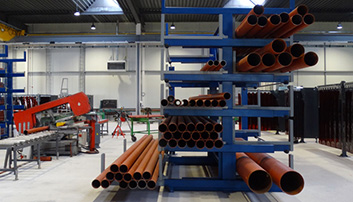 Storage pipes and tubes roll out