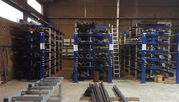 horizontal storage of pipes and tubes roll out